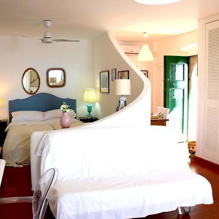 B&B La Bergerie Taormina Bagian luar foto