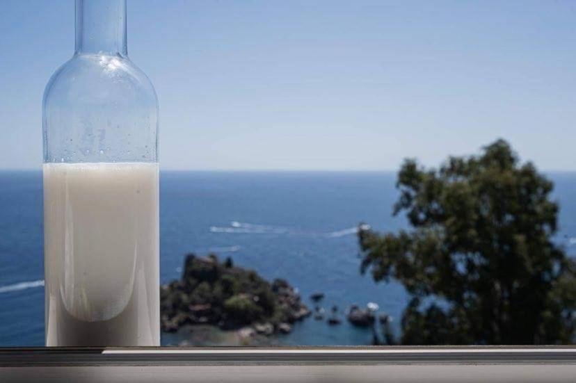 B&B La Bergerie Taormina Bagian luar foto
