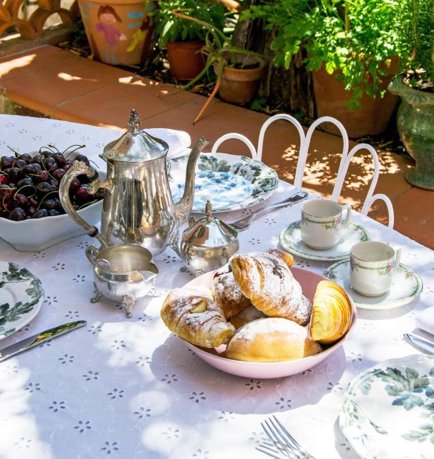 B&B La Bergerie Taormina Bagian luar foto