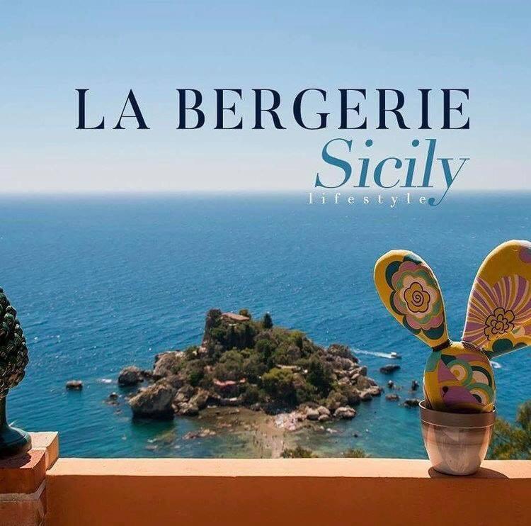 B&B La Bergerie Taormina Bagian luar foto