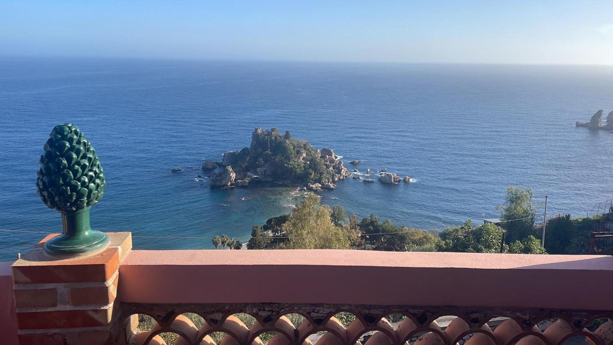 B&B La Bergerie Taormina Bagian luar foto
