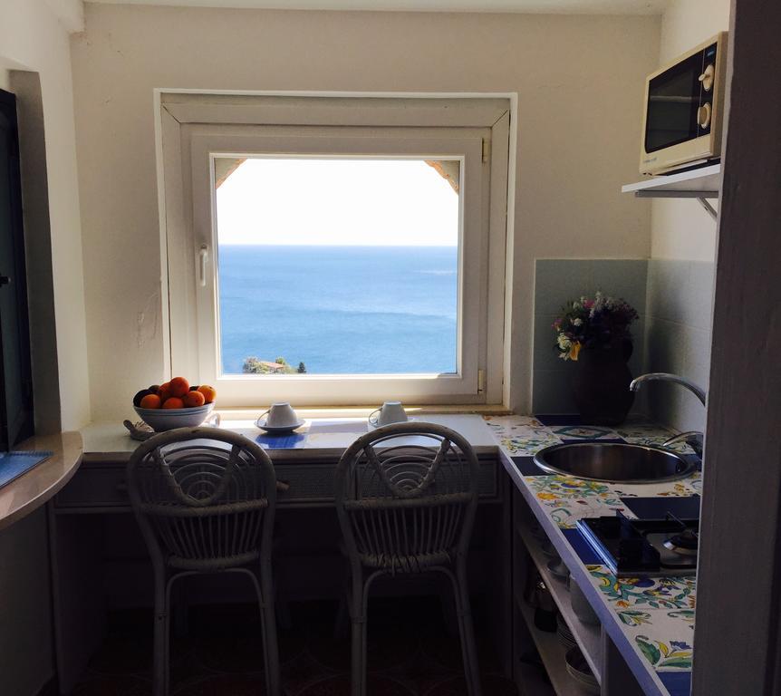 B&B La Bergerie Taormina Ruang foto