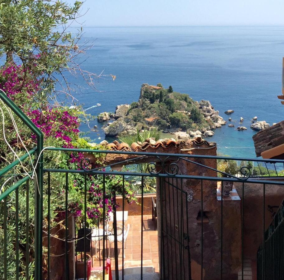B&B La Bergerie Taormina Bagian luar foto